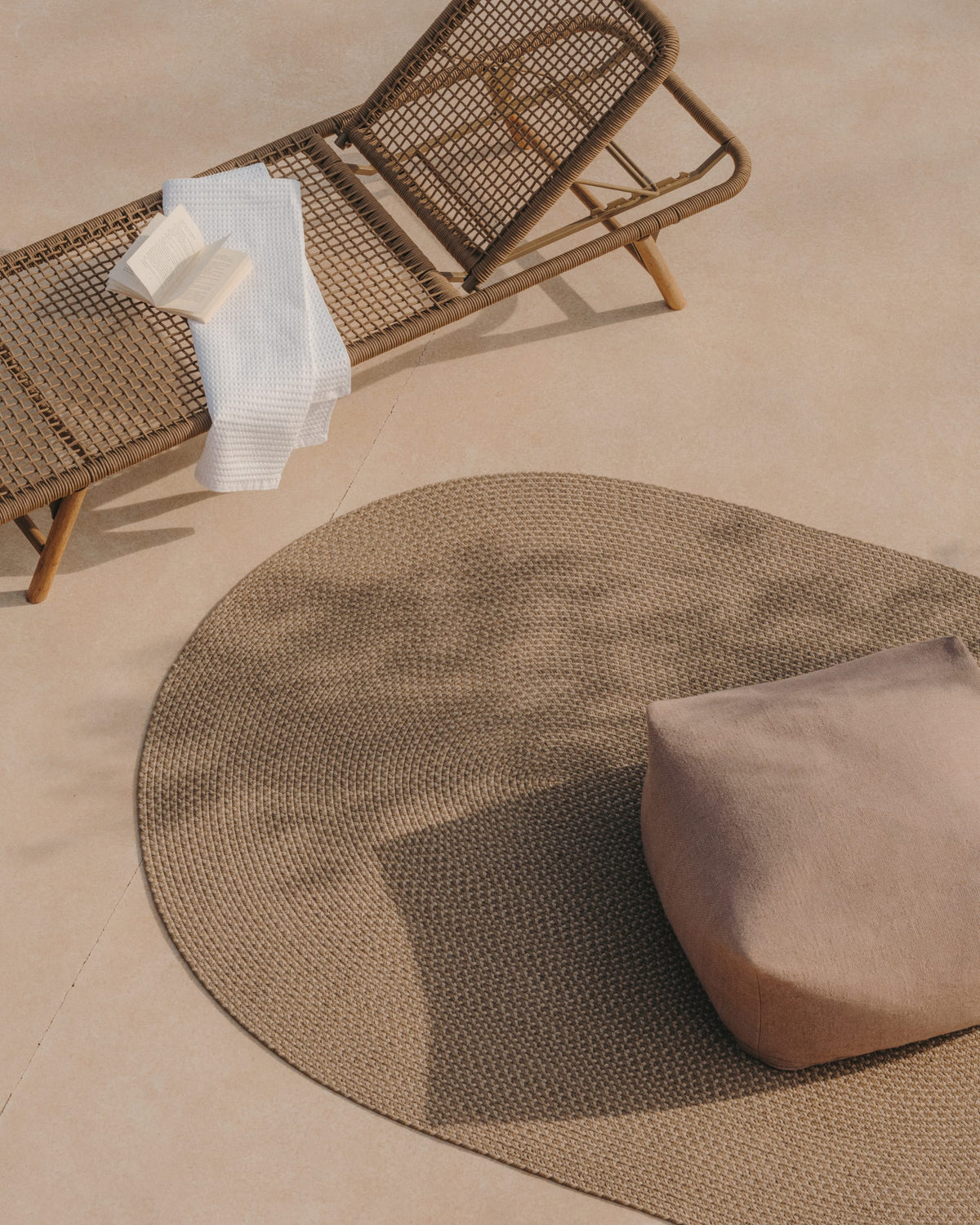 Rodhe Tapis Ovale en Tissu Beige 160 x 230 cm